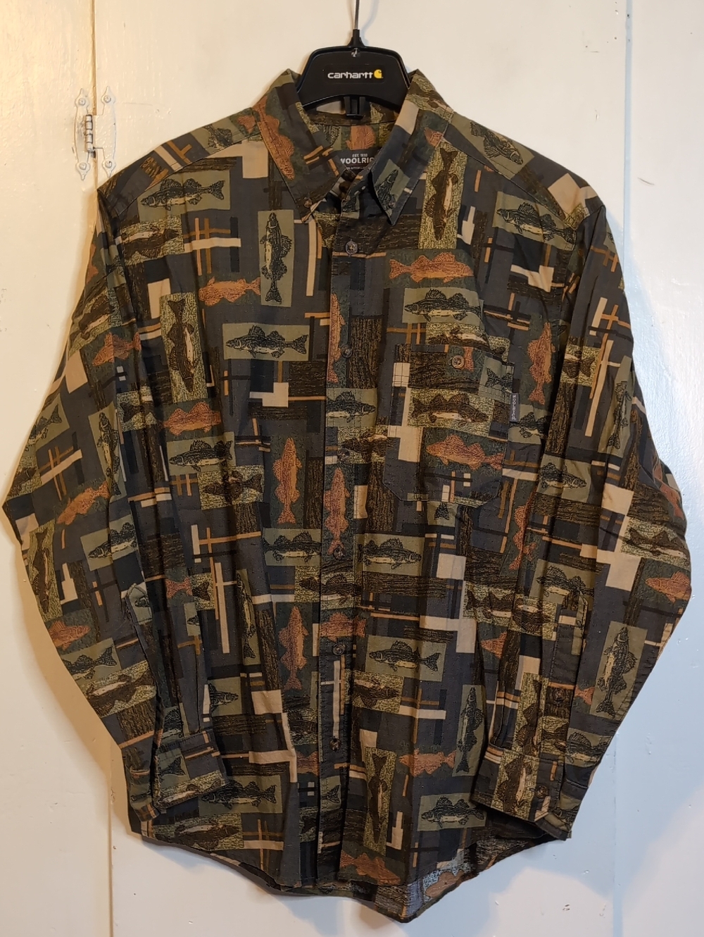 Woolrich Fish Button-Up Shirt mens large